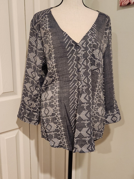Fred David Tops - Fred David Navy and White Patterned V-Neck Tunic